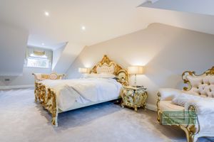 Photo 16- click for photo gallery